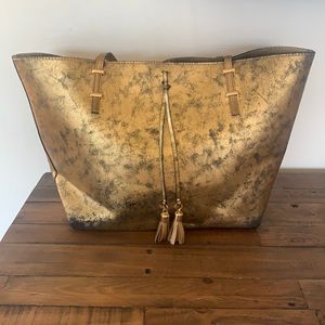 COPY - 🔥 Neiman Marcus Golden Tassel Tote bag 🔥